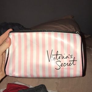 victoria’s secret striped makeup bag